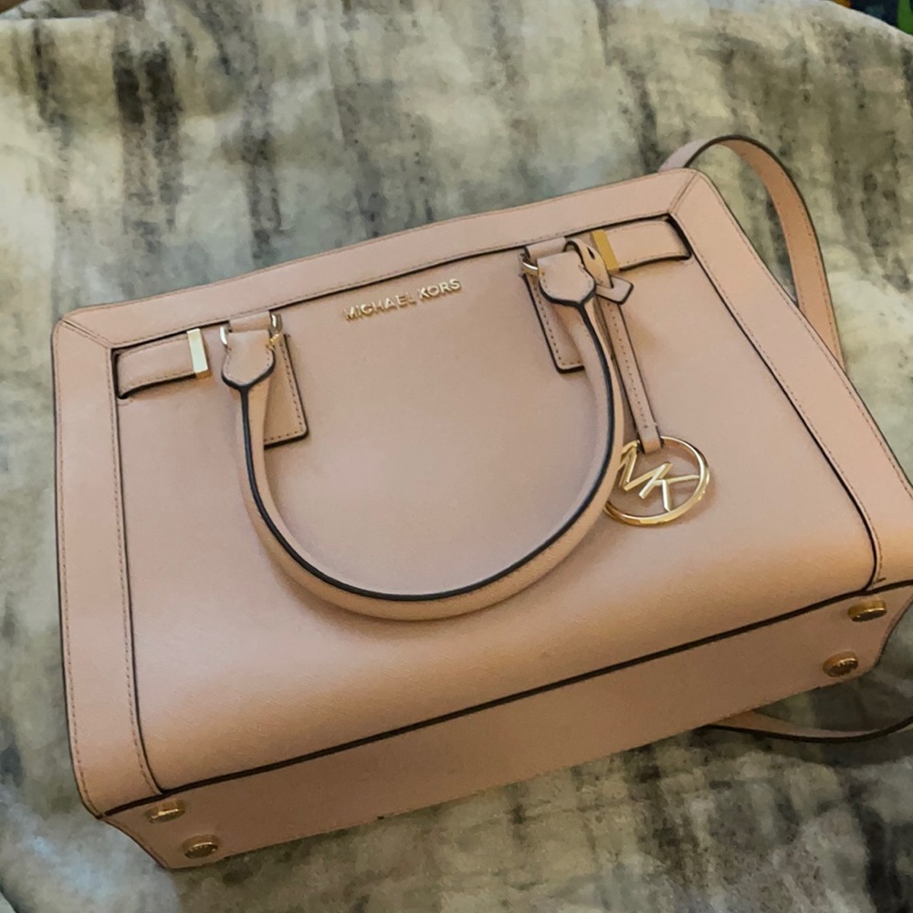 Michael kors purse